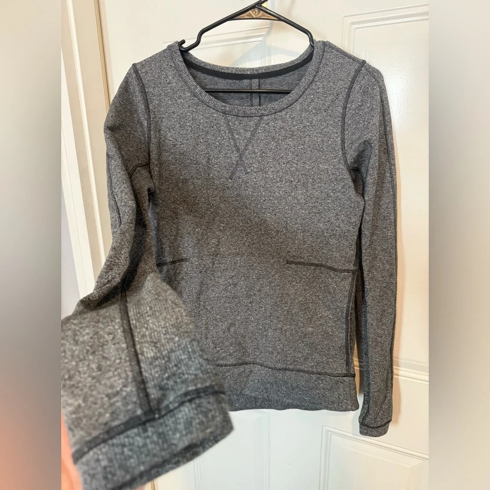 Lululemon Exhaultation pullover